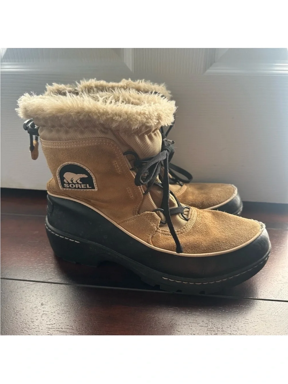 Size 8 Sorel Women’s Tivoli III Waterproof Suede Fur Winter Snow Boots - Picture 5 of 11
